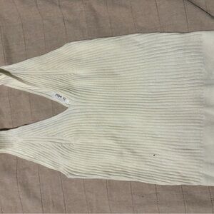 LA MIEL Cream Ribbed V-Neck Knit Tank